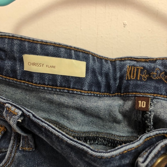 Kut from the Kloth Flare Jeans - Picture 5 of 7